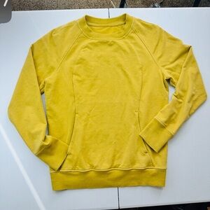 Lululemon Scuba Crew Pullover Women Sz 6 Yellow Excellent Athleisure Sweatshirt